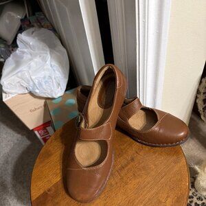 Montana Artisan Crafted Women's Leather Mary Janes - Brown - 8.5M
